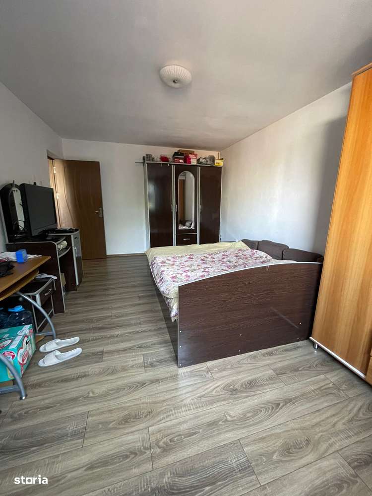 Metrou Nicolae Grigorescu 10-15 min | Casă individuală P+1 - Imagine principală: 4/19