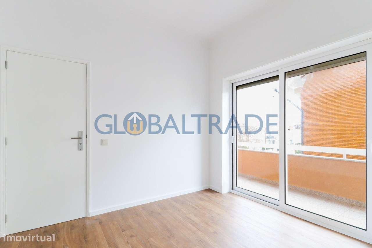 Apartamento T3 Renovado & Equipado em Águas Santas-44