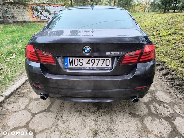 BMW Seria 5 535i xDrive - 8