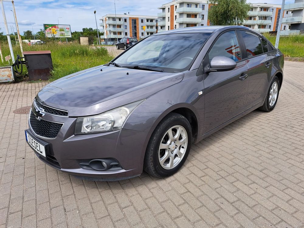 Chevrolet Cruze 2012