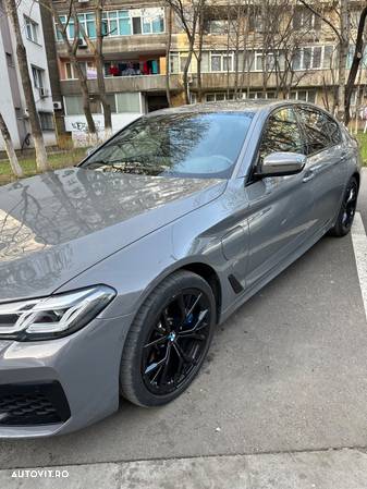 BMW Seria 5 530e xDrive - 6