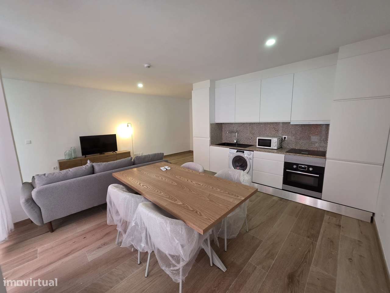 Apartamento T2 | Novo | Jardim Privativo | Batalha - Grande imagem: 2/29