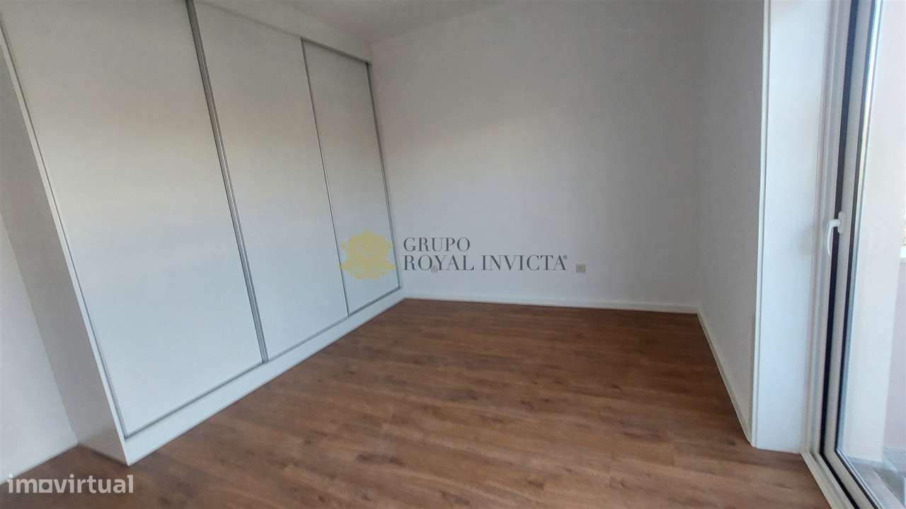 Apartamento  T3 totalmente remodelado  - Aguas Santas-20