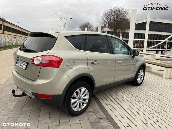 Ford Kuga - 31