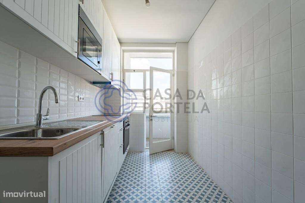 Apartamento T4 Zona Central Rotunda da Boavista - Grande imagem: 2/26