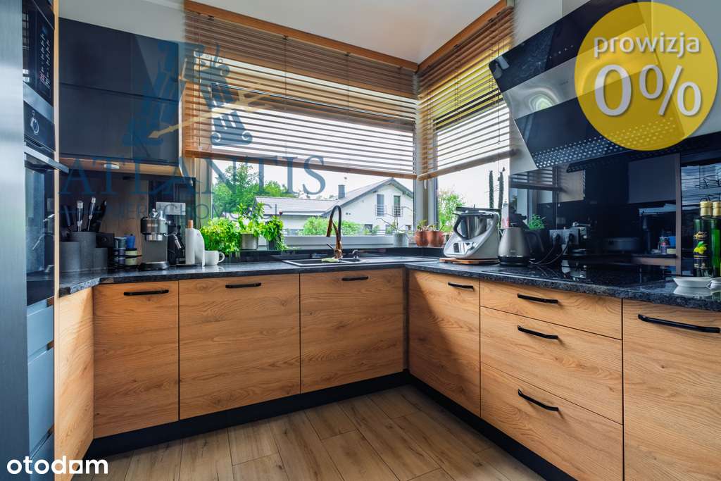 Dom w Zielonce przy lesie z pięknym ogrodem - Pełny obrazek: 4/20