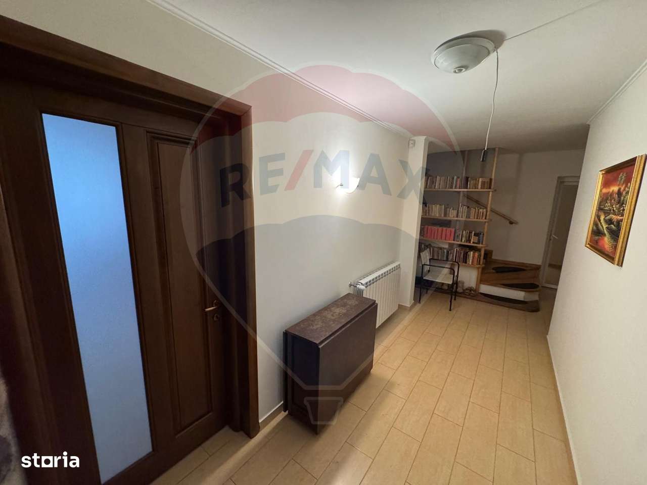 Casă / Vilă cu 6 camere de vânzare în zona Darmanesti-6