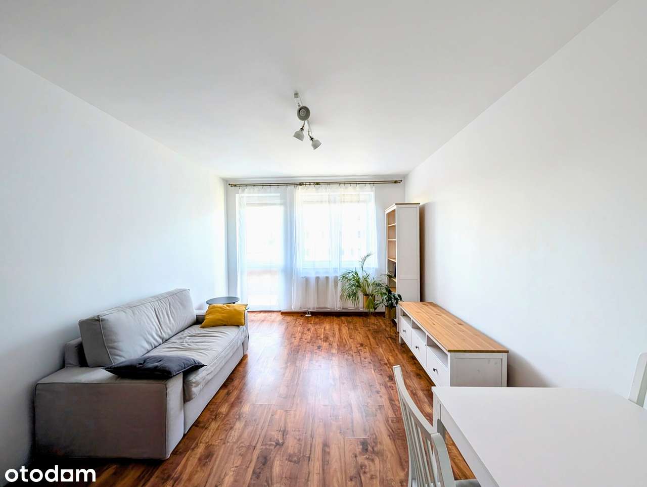 Duże, klimatyczne 2 pokoje, balkon, winda, nowe budownictwo,do wejścia-4