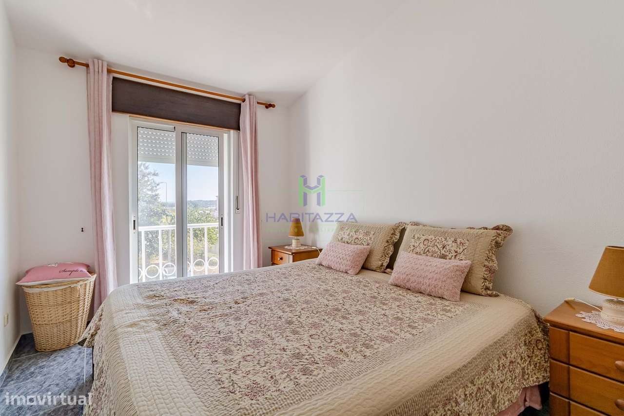 Moradia T4 com Quintal  à venda no Chinicato - Lagos-22