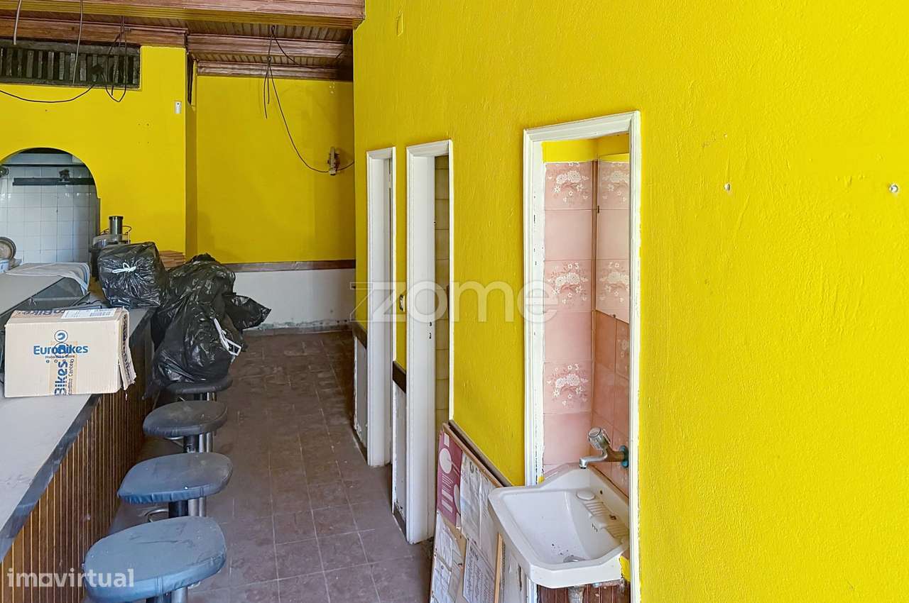 Loja para Reabilitação na Rua Figueira da Foz, Coimbra-18