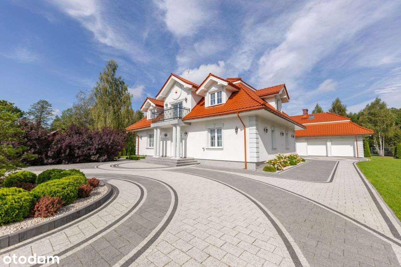 Elegancki dworek w powiecie wołomińskim z sauną - Pełny obrazek: 2/20