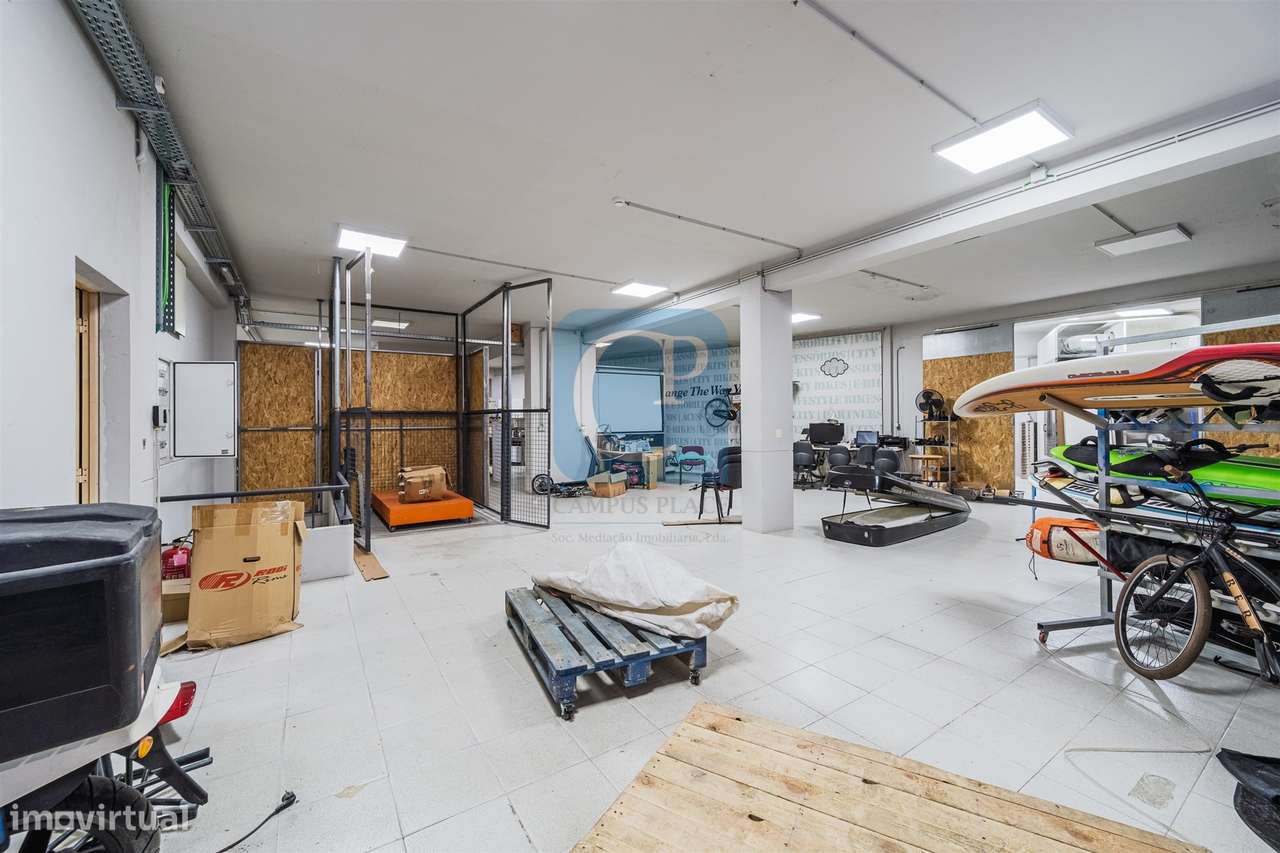 Espaço comercial em Cedofeita, Porto - Grande imagem: 4/26