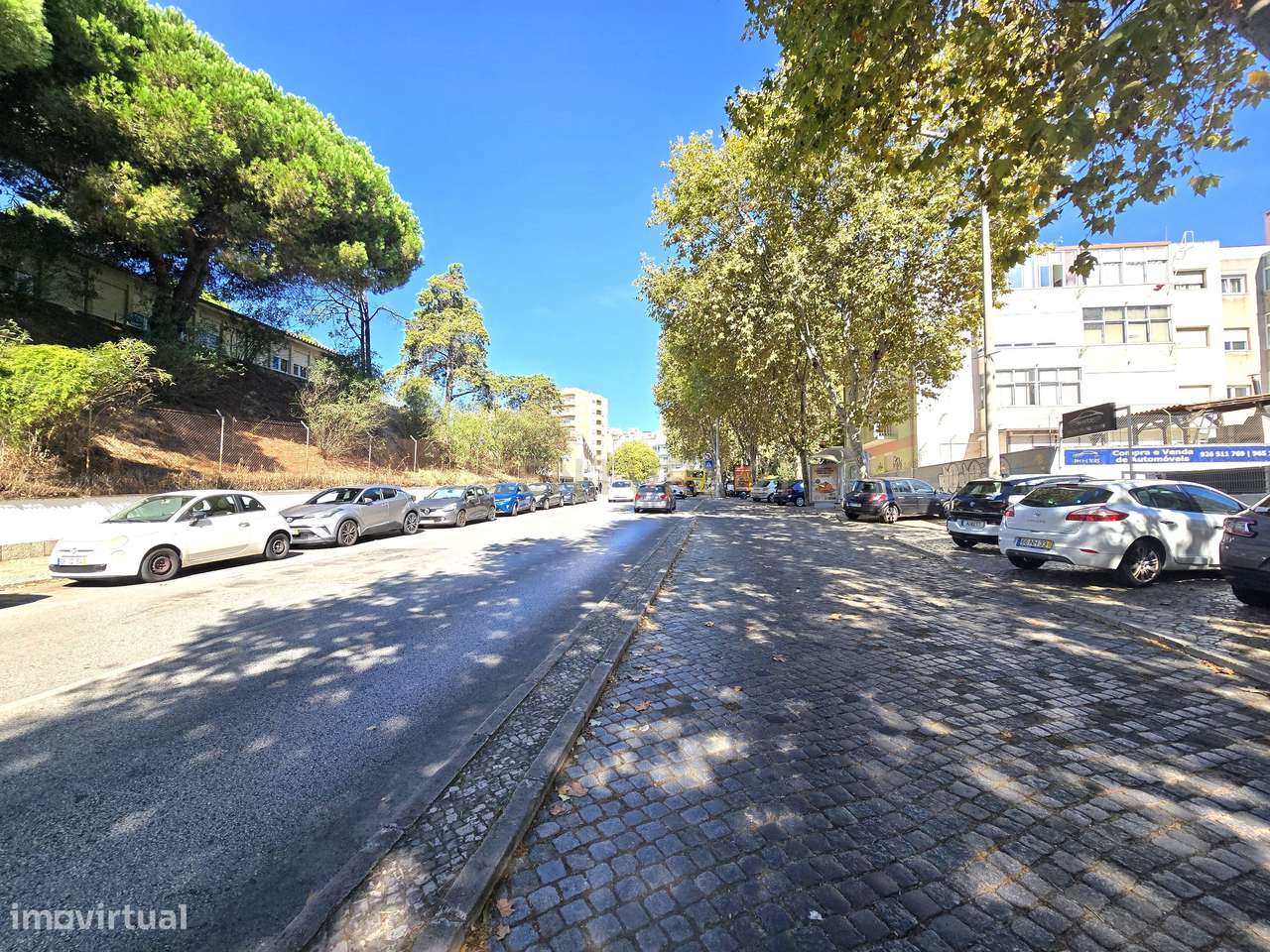 Apartamento T2 Totalmente Remodelado em Almada, Cova da Piedade-32