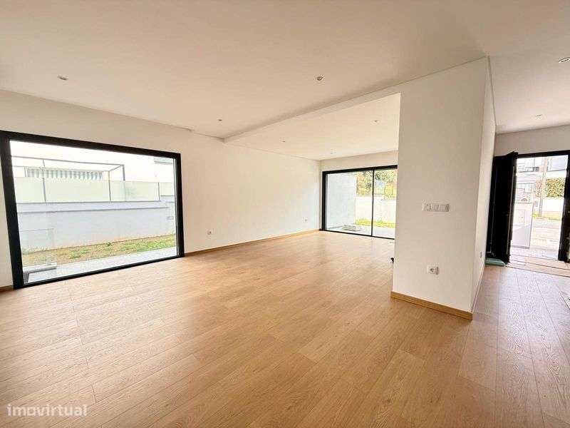 Moradia T3 NOVA - Lobão - Grande imagem: 5/12