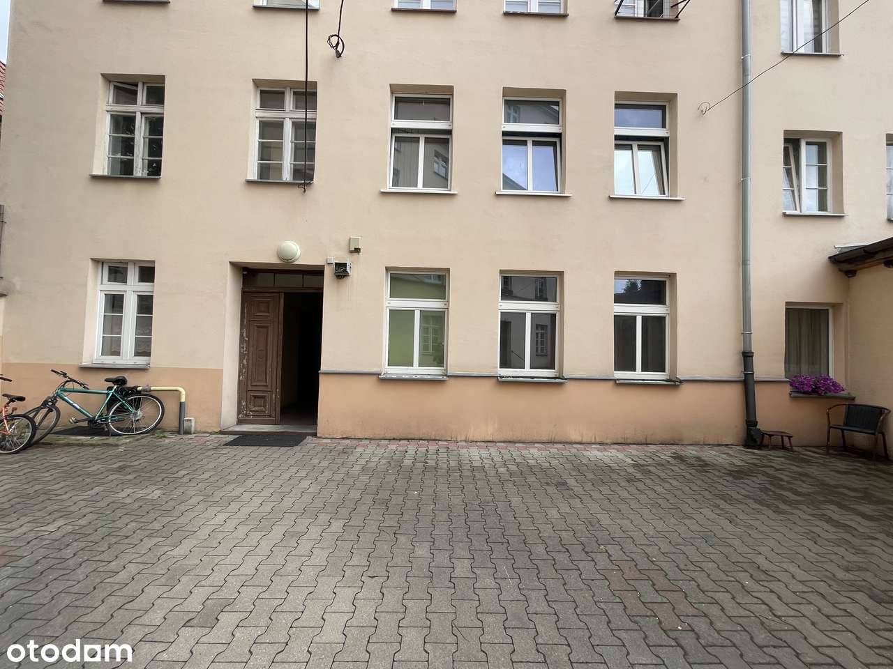Apartament inwestycyjny w centrum Torunia 2w 1!-18