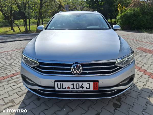 Volkswagen Passat Variant 2.0 TDI DSG Highline - 3