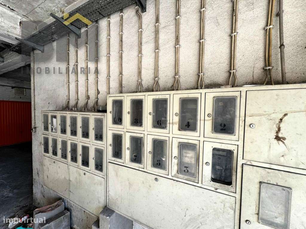 Garagem para venda no centro da cidade de Castelo Branco! - Grande imagem: 4/8