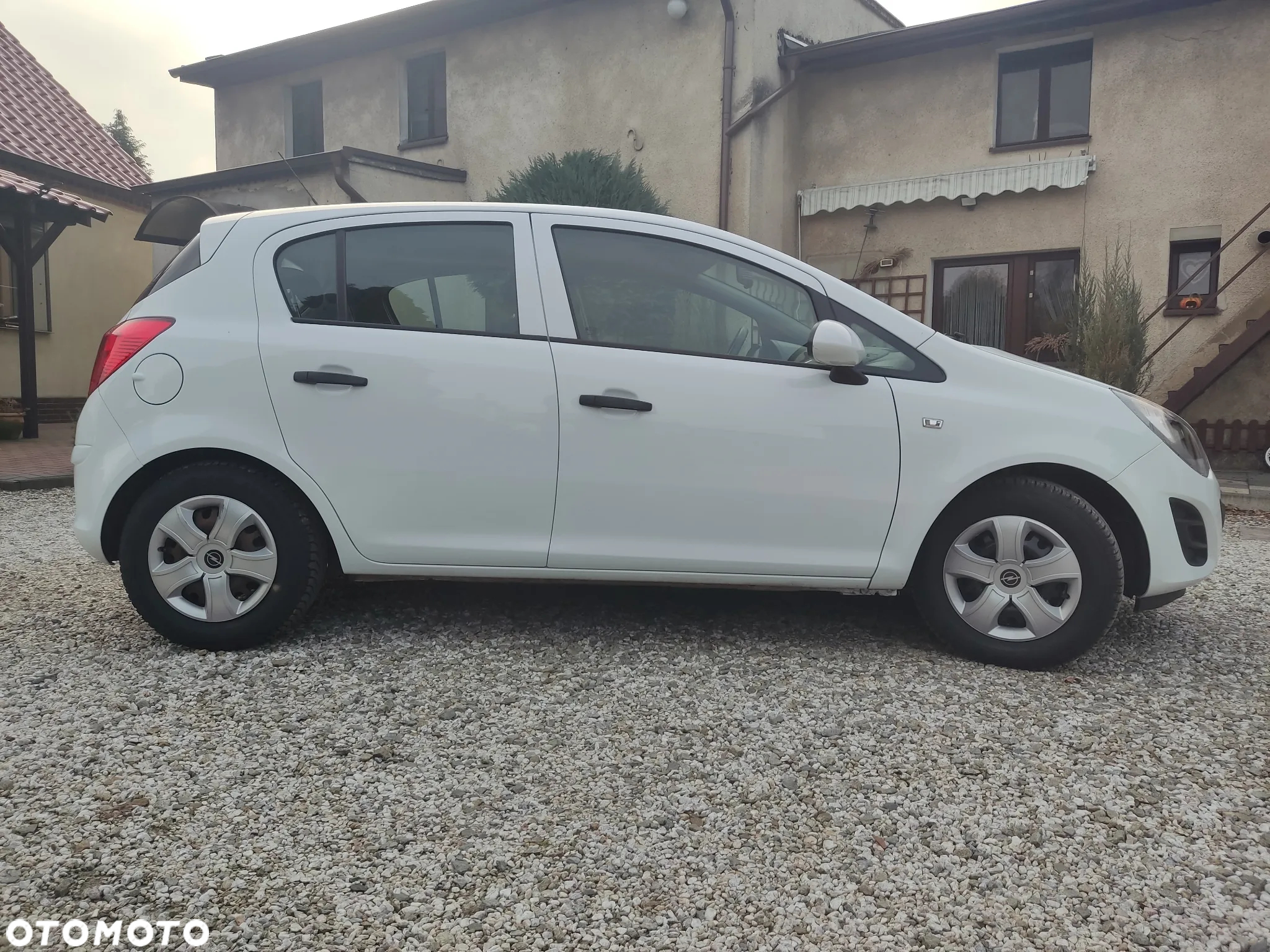 Opel Corsa 1.2 16V Energy - 10