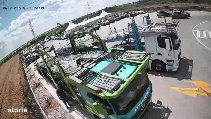 Inchiriez teren Ciorogarla parcare - Imagine principală: 5/8