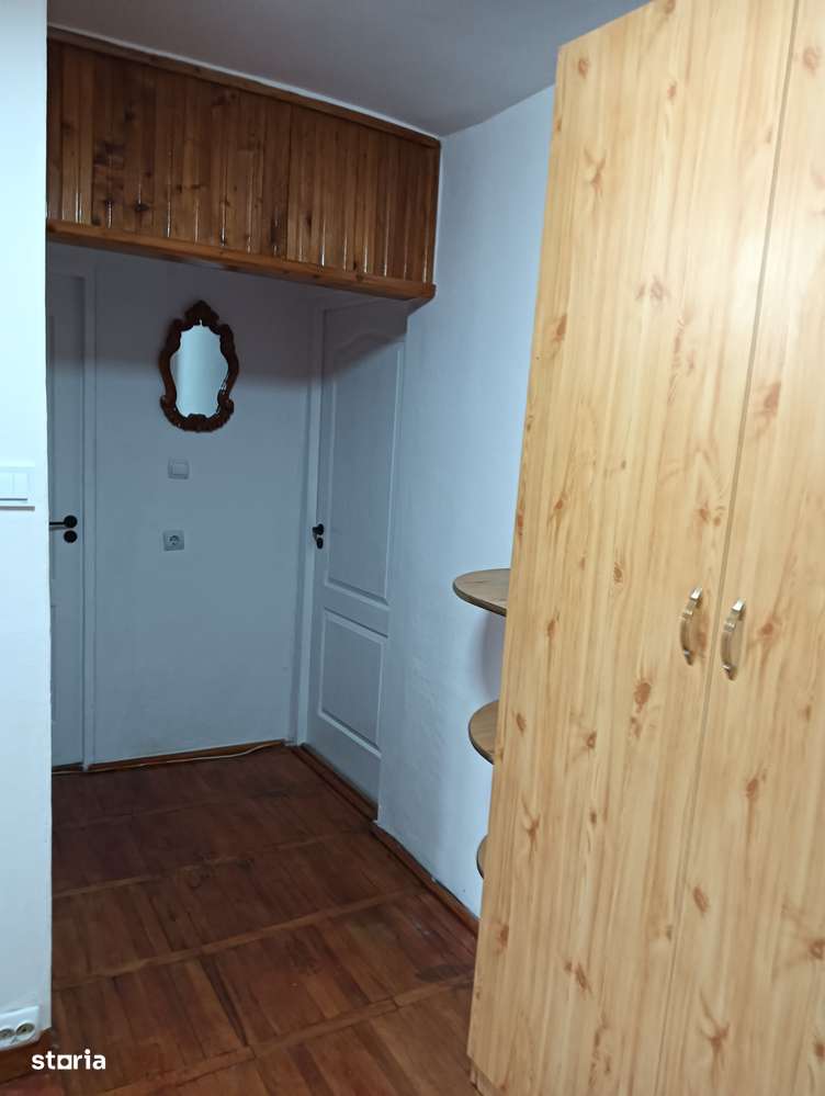 Închiriez ap.2 camere Stefan cel Mare,250 euro negociabil - Imagine principală: 4/10