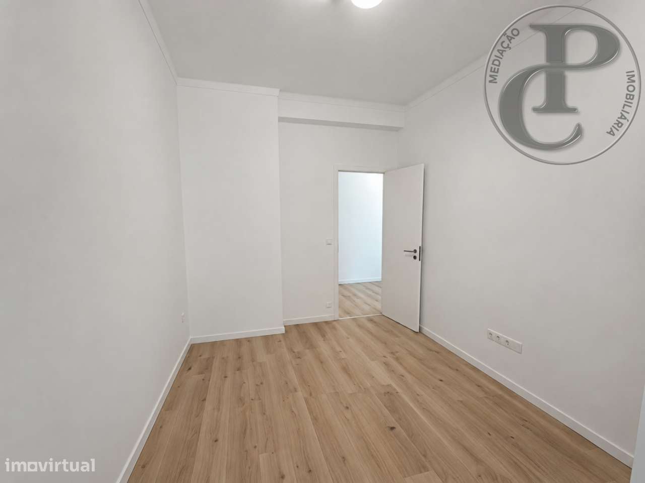 Apartamento T4 na Cruz de Pau-8