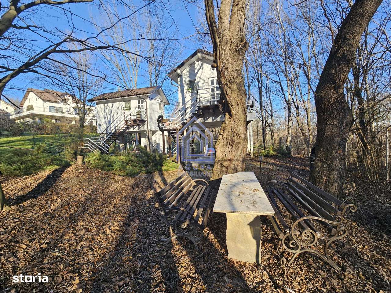 Teren central de vânzare-16