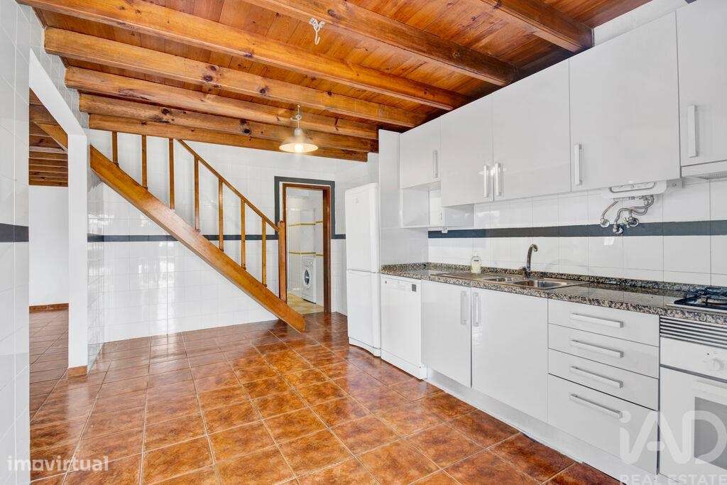 Casa / Villa T5 em Atouguia da Baleia de 192,00 m2 - Grande imagem: 5/30