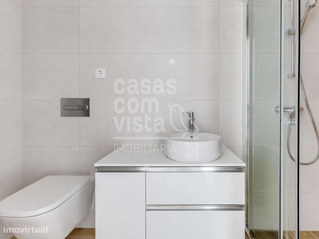 Apartamento T4 de arquitetura moderna junto da cidade, Pombal -Leiria-16