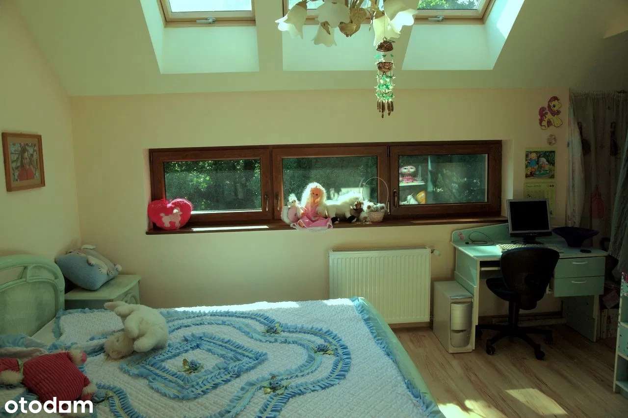 Unikalna rezydencja na przedmieściach Kłodzka-11