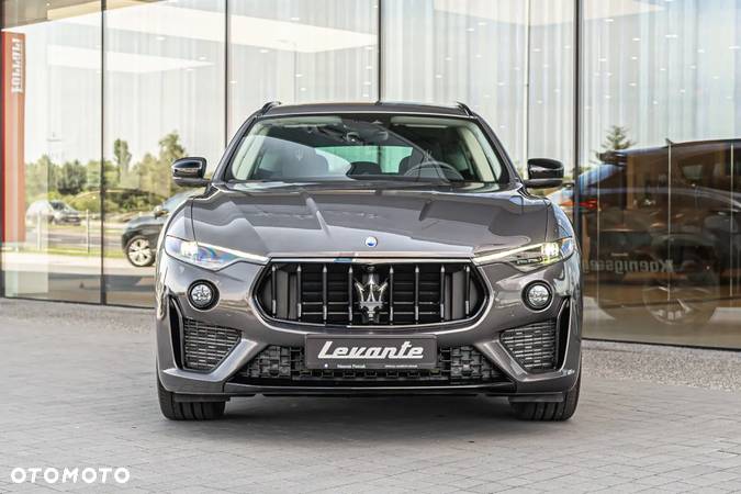 Maserati Levante - 3