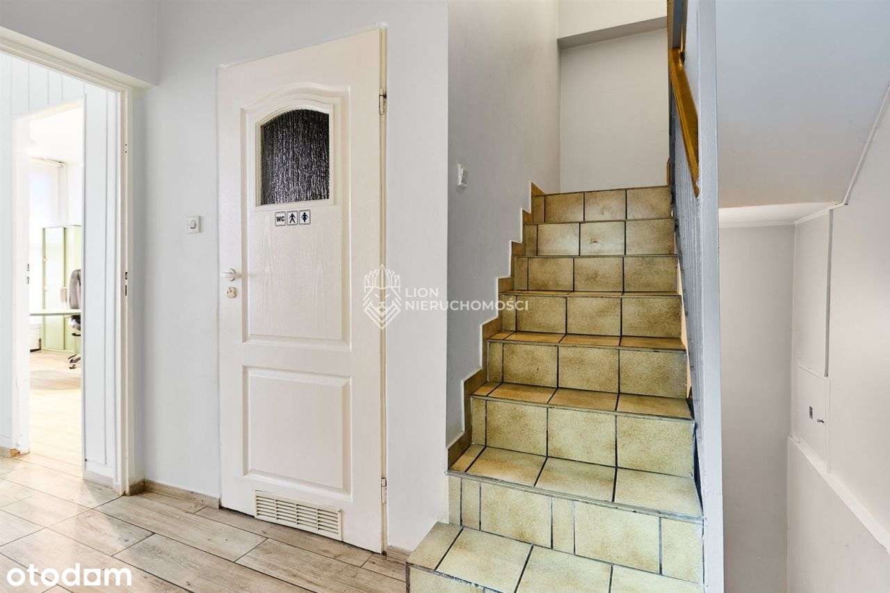 Lokal użytkowy, 145,40 m², Police-4