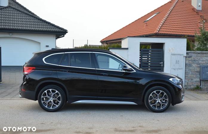 BMW X1 sDrive20i xLine - 9