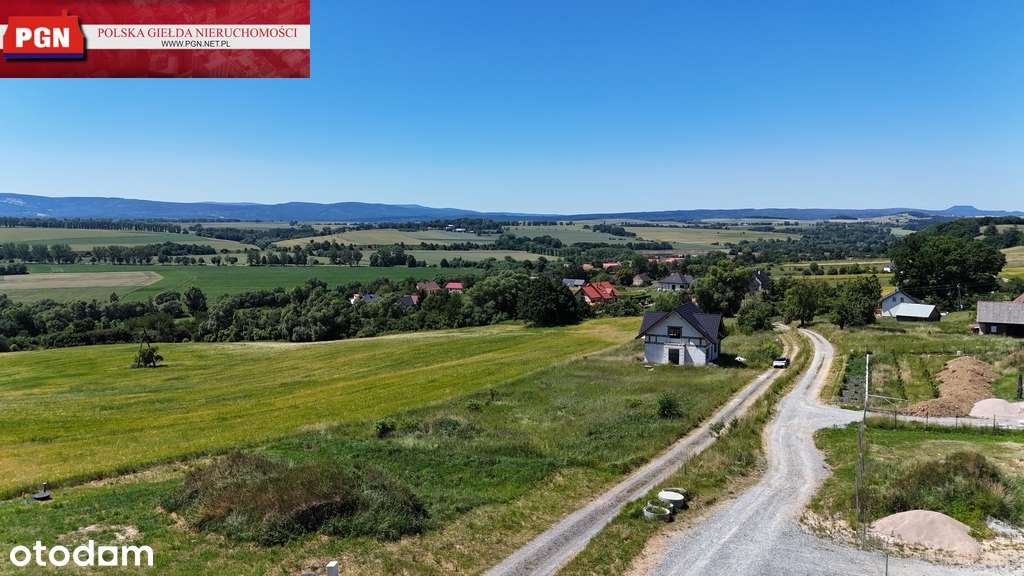 Dom na wzgórzu z panoramicznym widokiem na okolicę-8