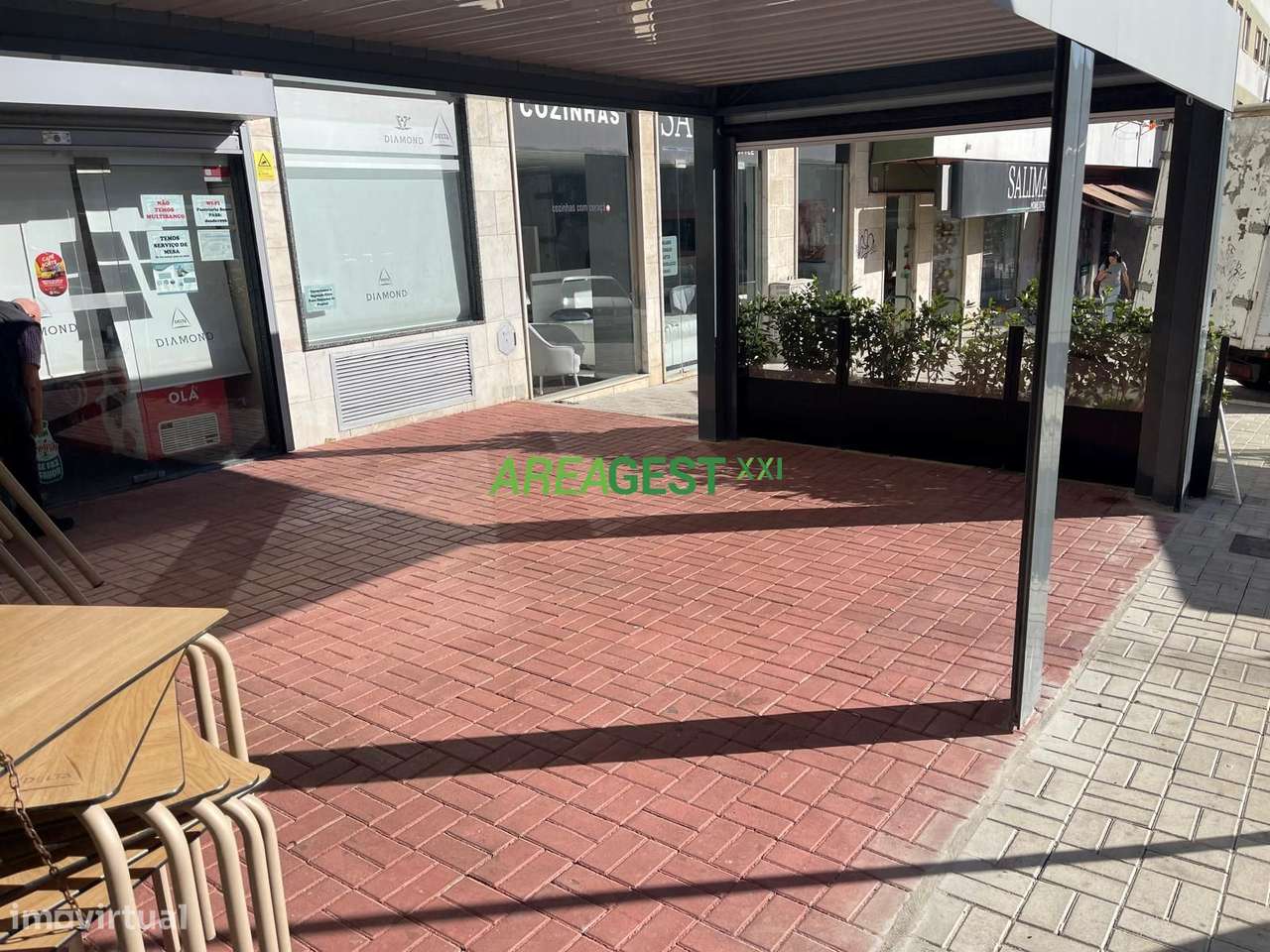 Pastelaria/ Café para Venda, Amadora - Mina de Água-10