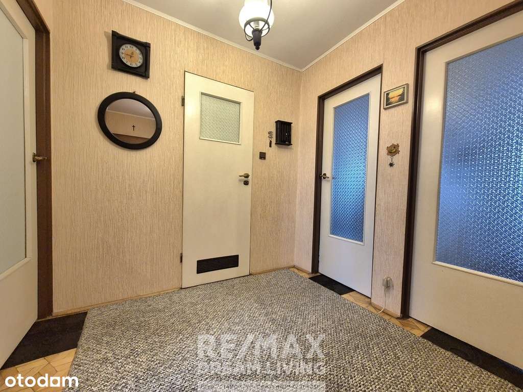 Mieszkanie 3-pok. z oddzielną kuchnią, PARKING-8