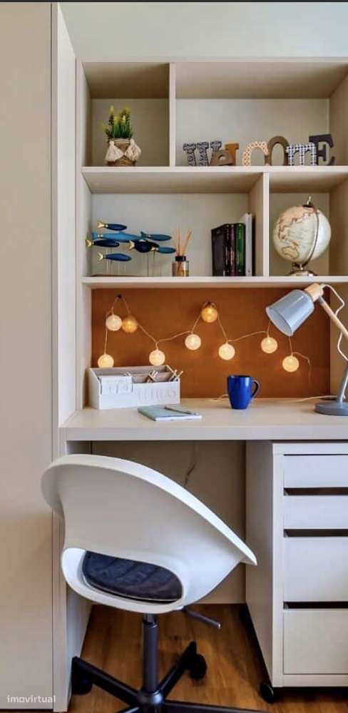 Quarto individual em residência estudantil - Grande imagem: 4/13