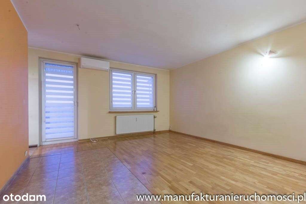 *3 Pokoje * Dwustronne* Cegła* Teren Ogrodzony*-1