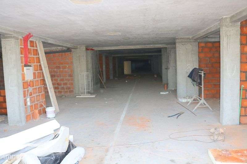 Venda de partamento T2 com  110 m2, a 10 minutos do centro  de Braga-35