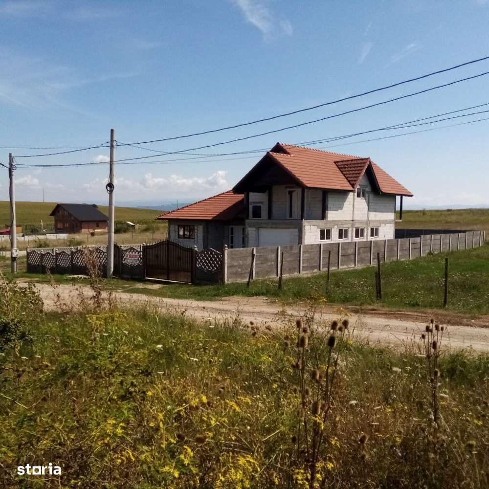 Vilă P+E+M și teren 780 mp,Deva-7