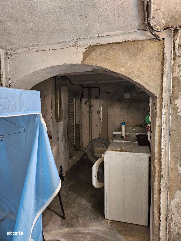 Strada Radu De La Afumati, cladire amenajata centru medical-13