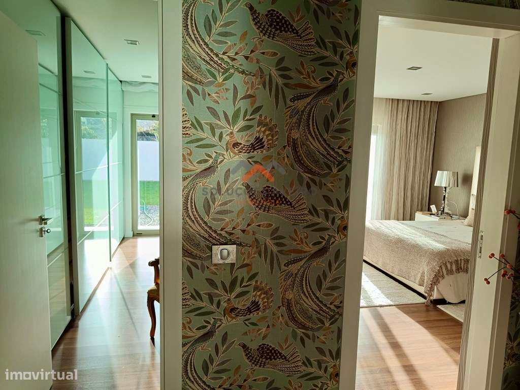 Moradia Contemporânea de Luxo com jardins tropicais e Design Exclus...-36