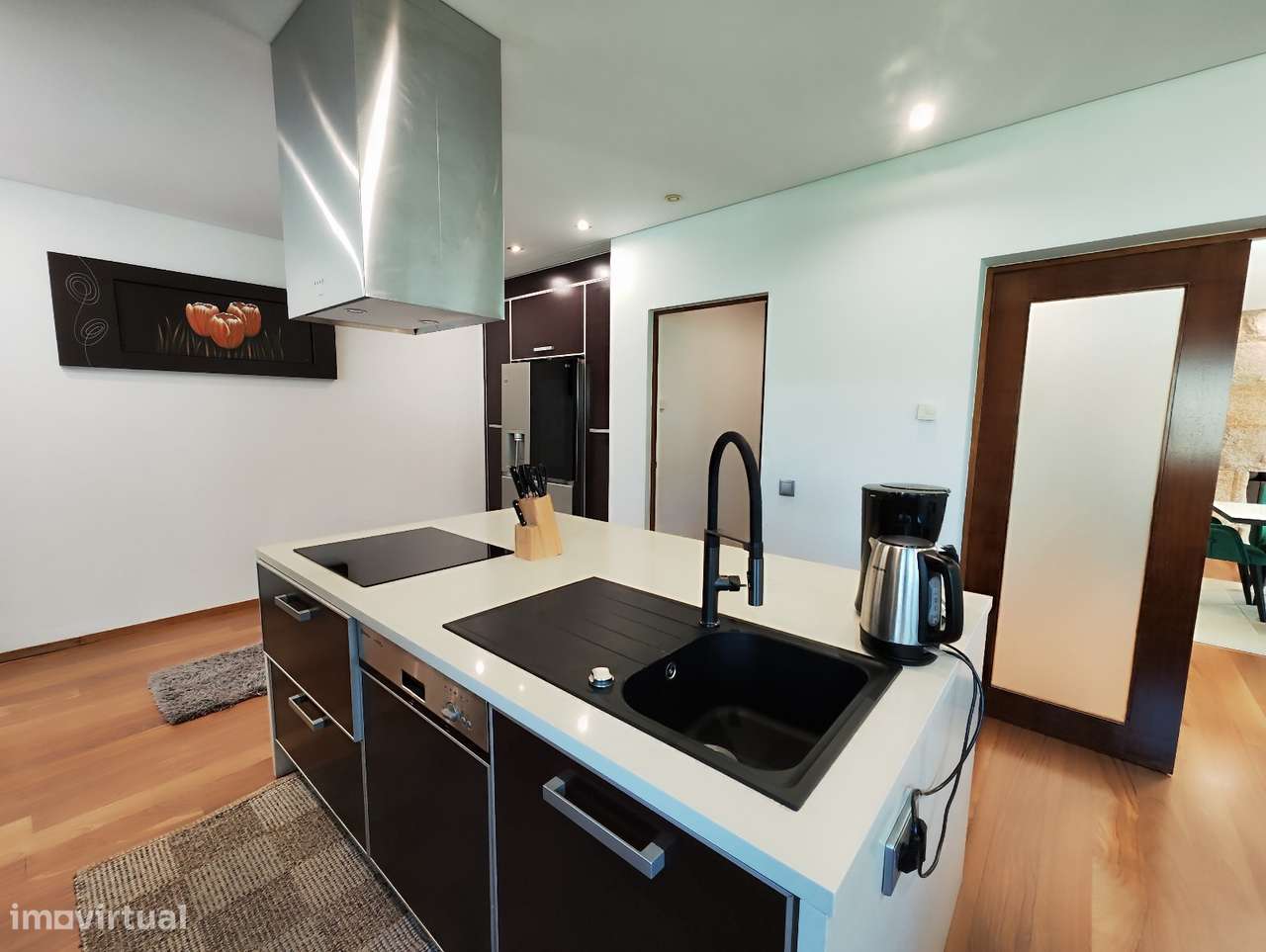 Vende-se moradia de luxo-55