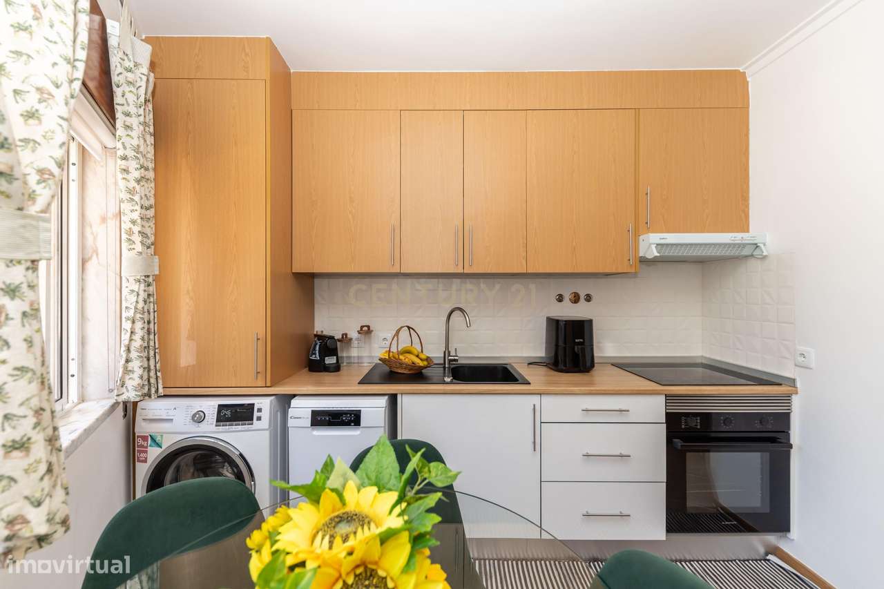 Qta. Marialva–Corroios-T1 convertido T3–Remodelado - Grande imagem: 3/29