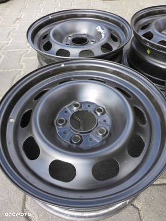 FELGI BMW 1 F20 5x120x72,5 ET33 16 - 4