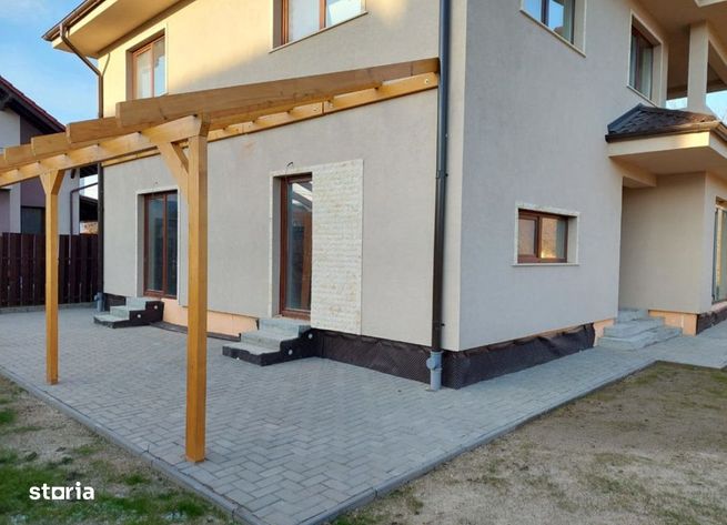 Vand casa in zona Baciu-1