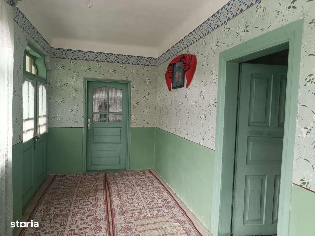 Casa cu teren Polovragi - Imagine principală: 5/12