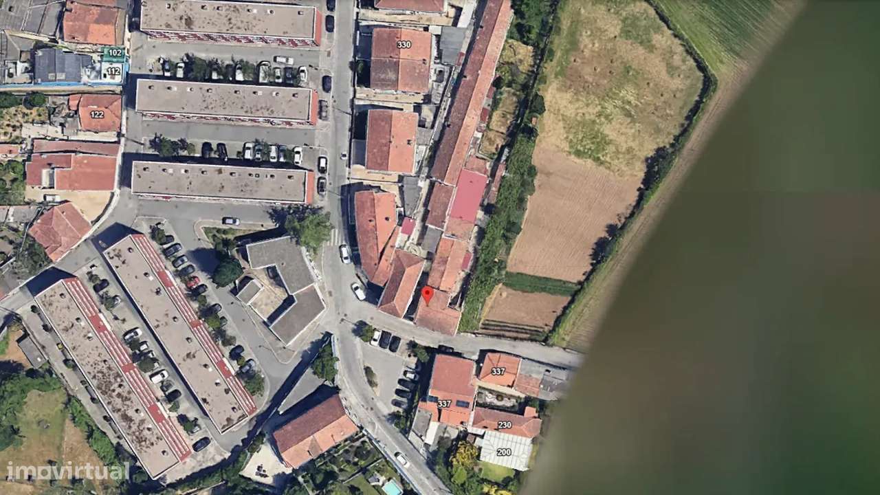 Investimento com Rendimento | 5 Moradias em Lote de 1016 m² | Matosinh-27