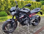 Triumph Street Triple - 4