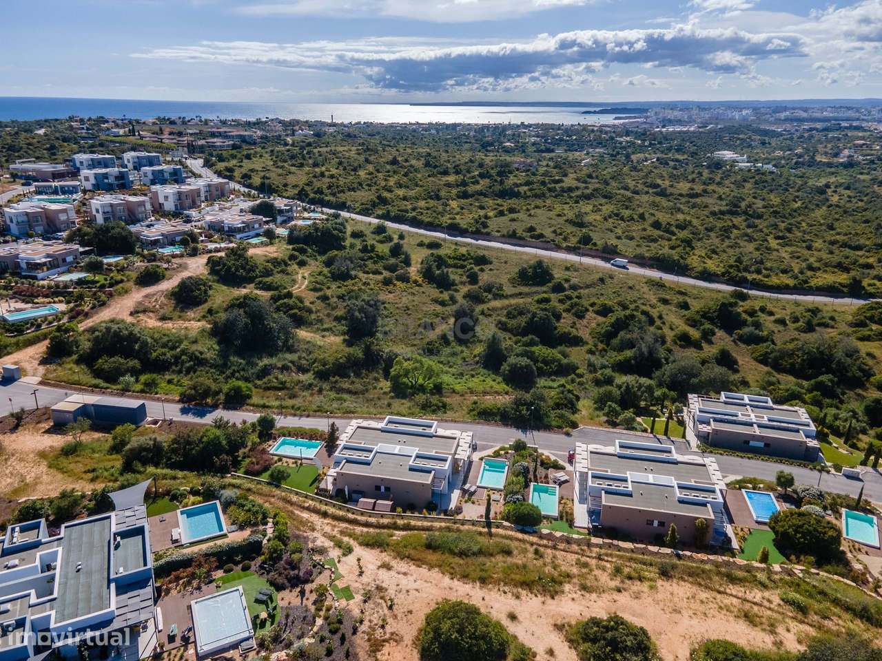 Moradia Semi-Geminada T2+1 com Piscina | Pestana Valley Nature, Sesmar-28