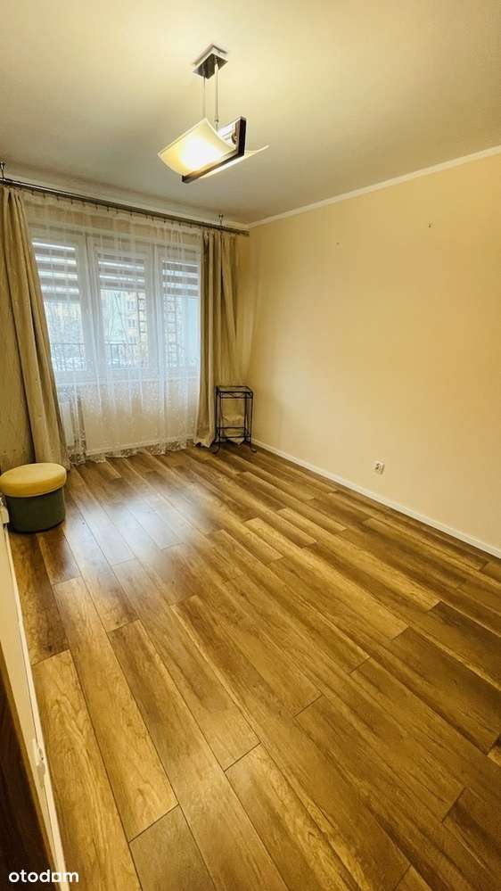 Przytulne 3 pokojowe mieszkanie na I piętrze z dużym balkonem-5